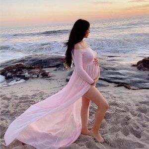 - Maternity Solid Split Hem Maxi Dress